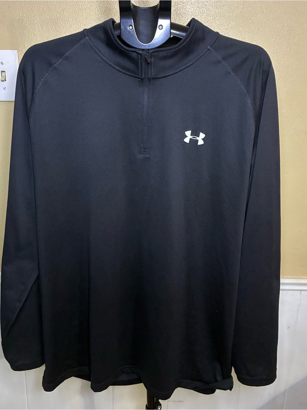 Under Armour Black 1/4 Zip Performance Pullover